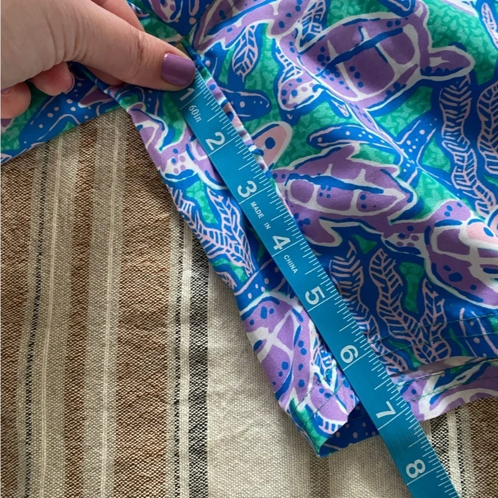 Vineyard Vines Men’s Purple Blue Turtle Print Swim Shorts Trunks Large
